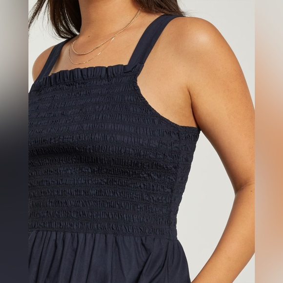 Everlane The Smock Dress in Black - Picture 4 of 5